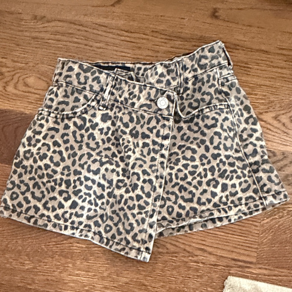 Leopard Print Zara Denim Shorts - Beige/Black